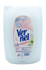 VERNEL ÇAMAŞIR YUMUŞATICISI HASSAS & YUMUŞAK 5 LT